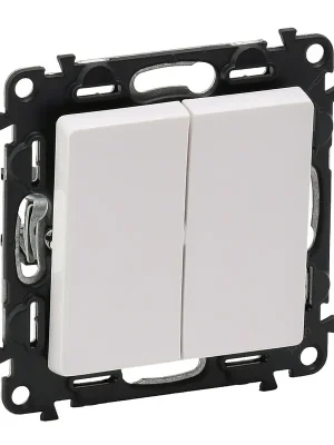Značkový LEGRAND Vypínač VALENA LIFE 752108 č.6+6 bílá