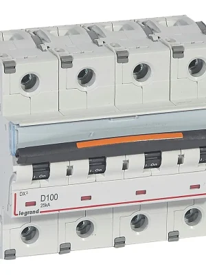 LEGRAND Jistič 100D/4 DX3 409854 Vrácení Zdarma