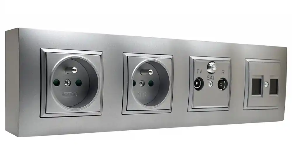 Nástěnný zásuvkový blok, 2x 250V/16A + R-TV-SAT koncová + 2x RJ45 cat.5, šedé metalizované barvy s šedým ozdobným rámem, bez kabelu Cenový Hit